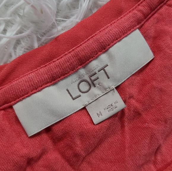 LOFT Women's Coral Short Sleeve Crew Neck Knit Top Size Medium - Picture 7 of 9
